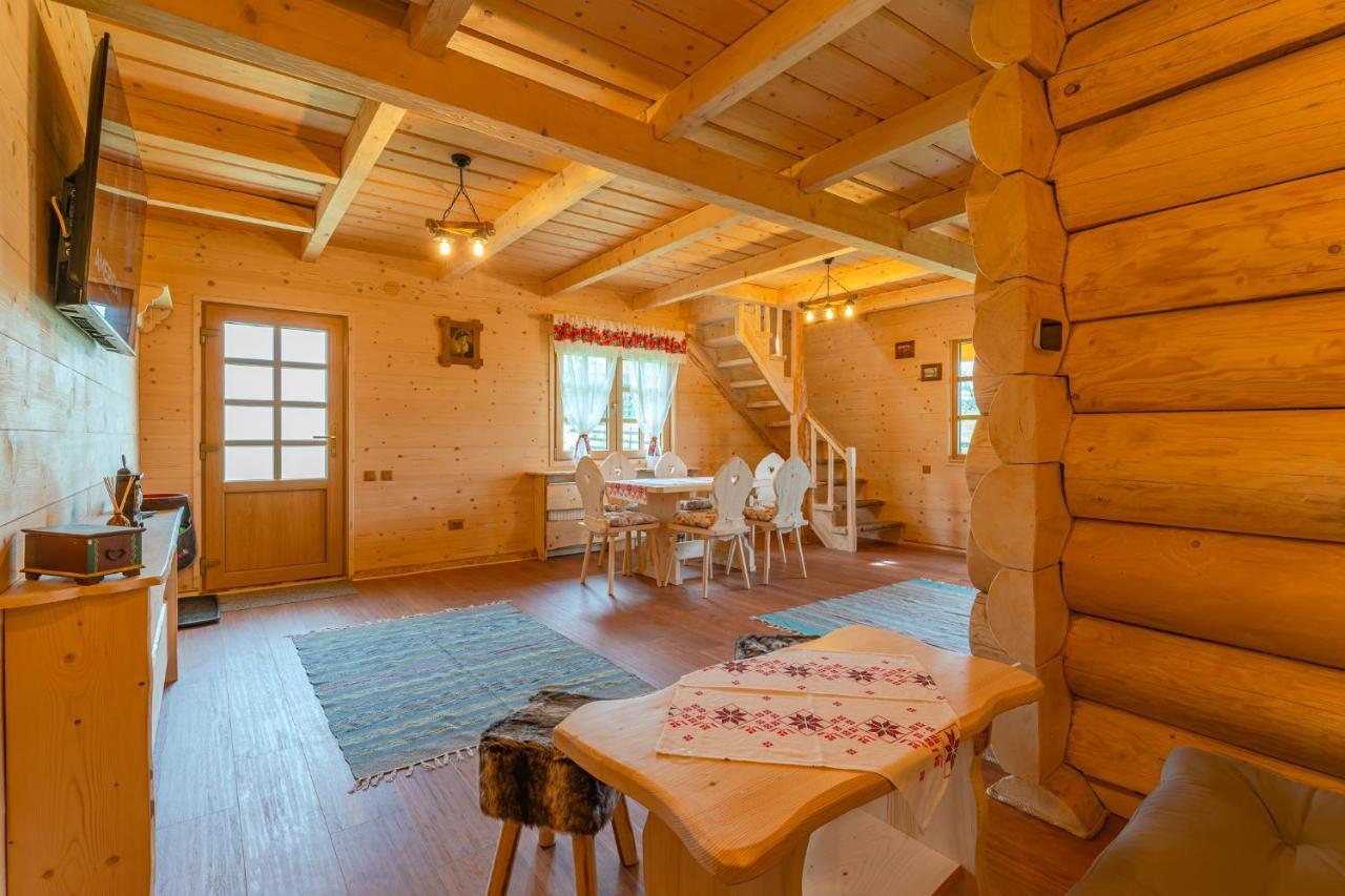 Cabane De Poveste Bran  Buitenkant foto